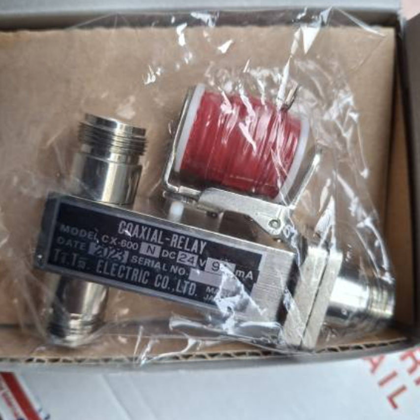 Relay Coaxial Antena Merk Tohtsu, Tipe CX-600N 24V dengan model konektor N female