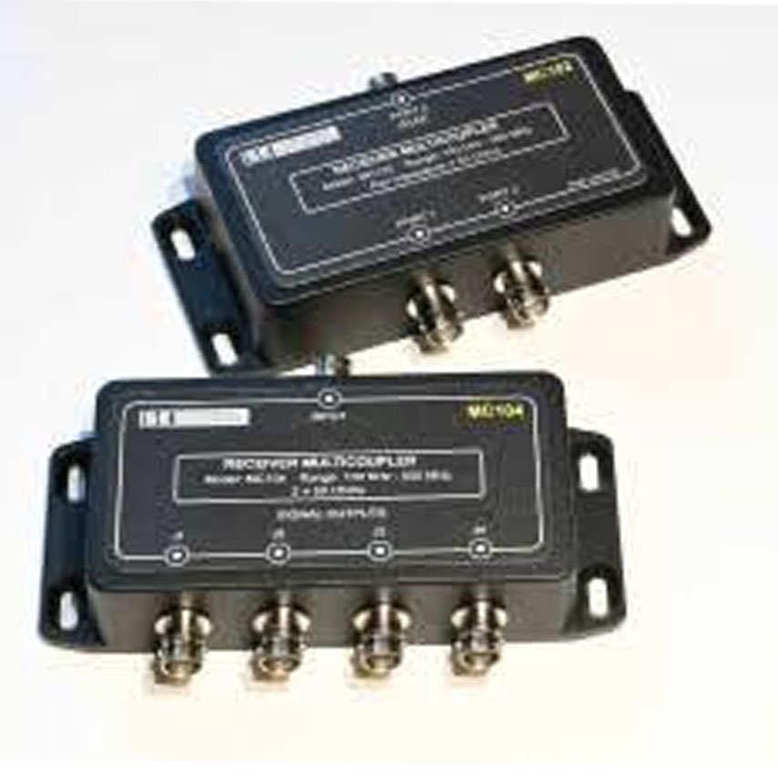 Multicoupler receiver 25MHz - 1GHz merk STRIDSBERG, tipe MCA208m